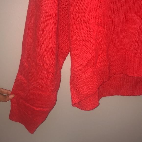 Red knit sweater - Picture 3 of 3